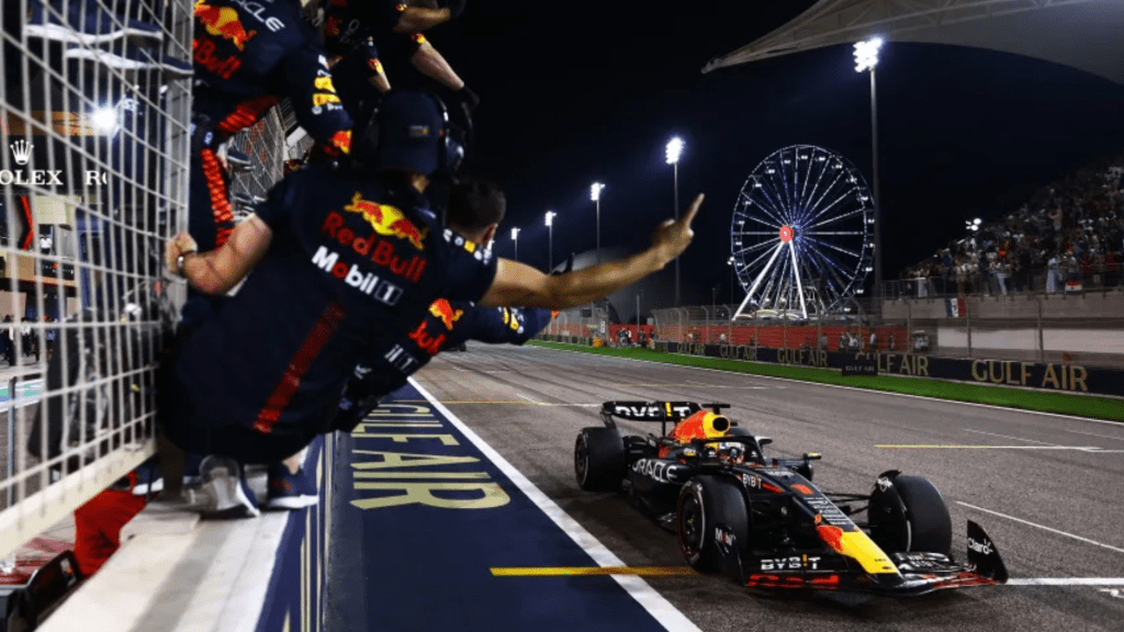 Fórmula 1 começa quente com vitória de Max&nbsp;Verstappen